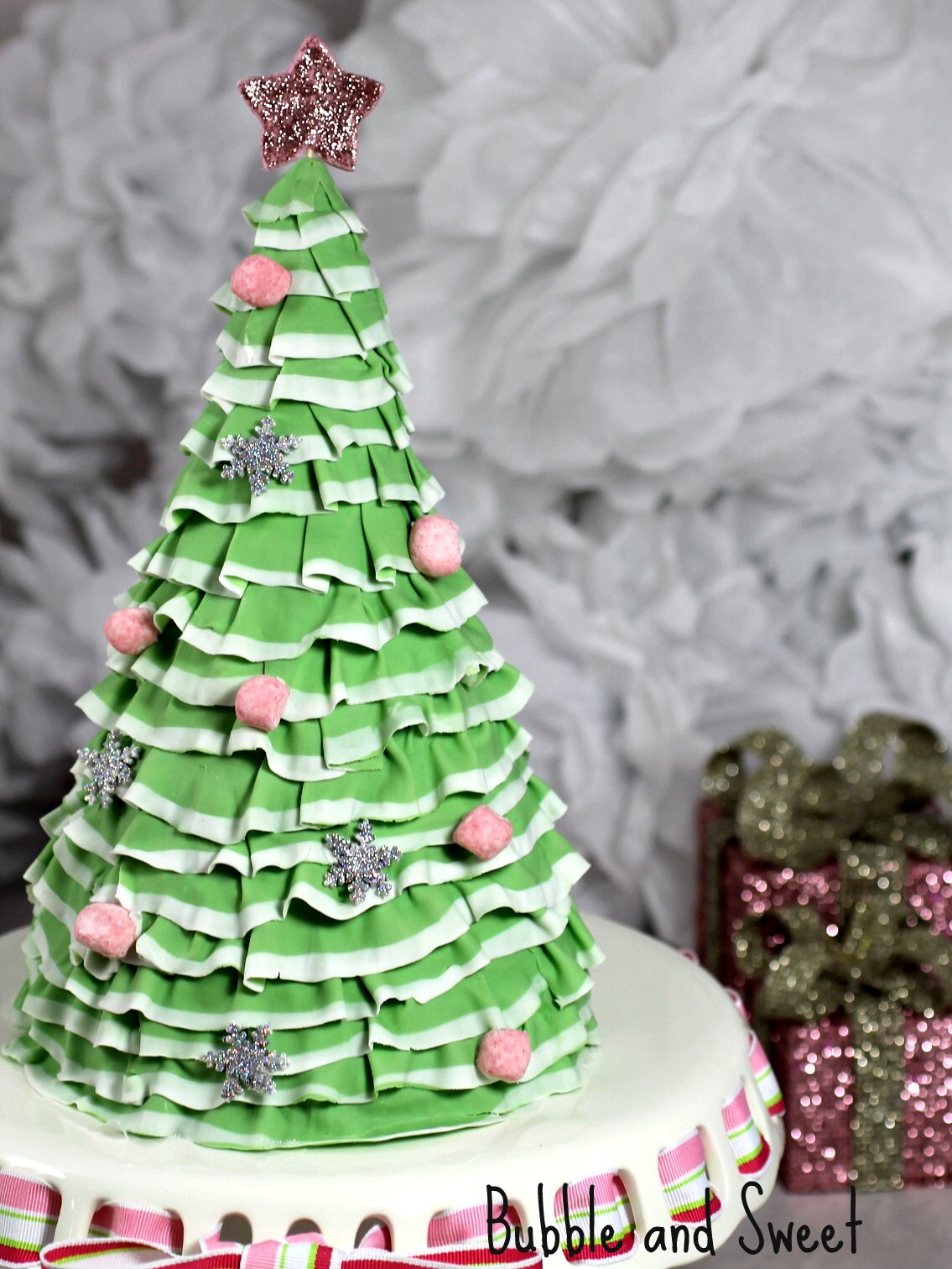 Bubble and Sweet: Pretty Layered Ruffle Christmas Tree ...