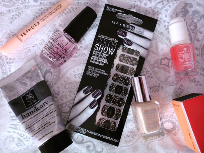 The Nails: Barry M Lychee + Maybelline Nail Stickers - Style & Paper