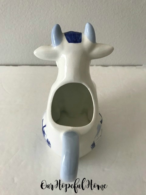 Delft Blue Cow creamer hand painted Holland