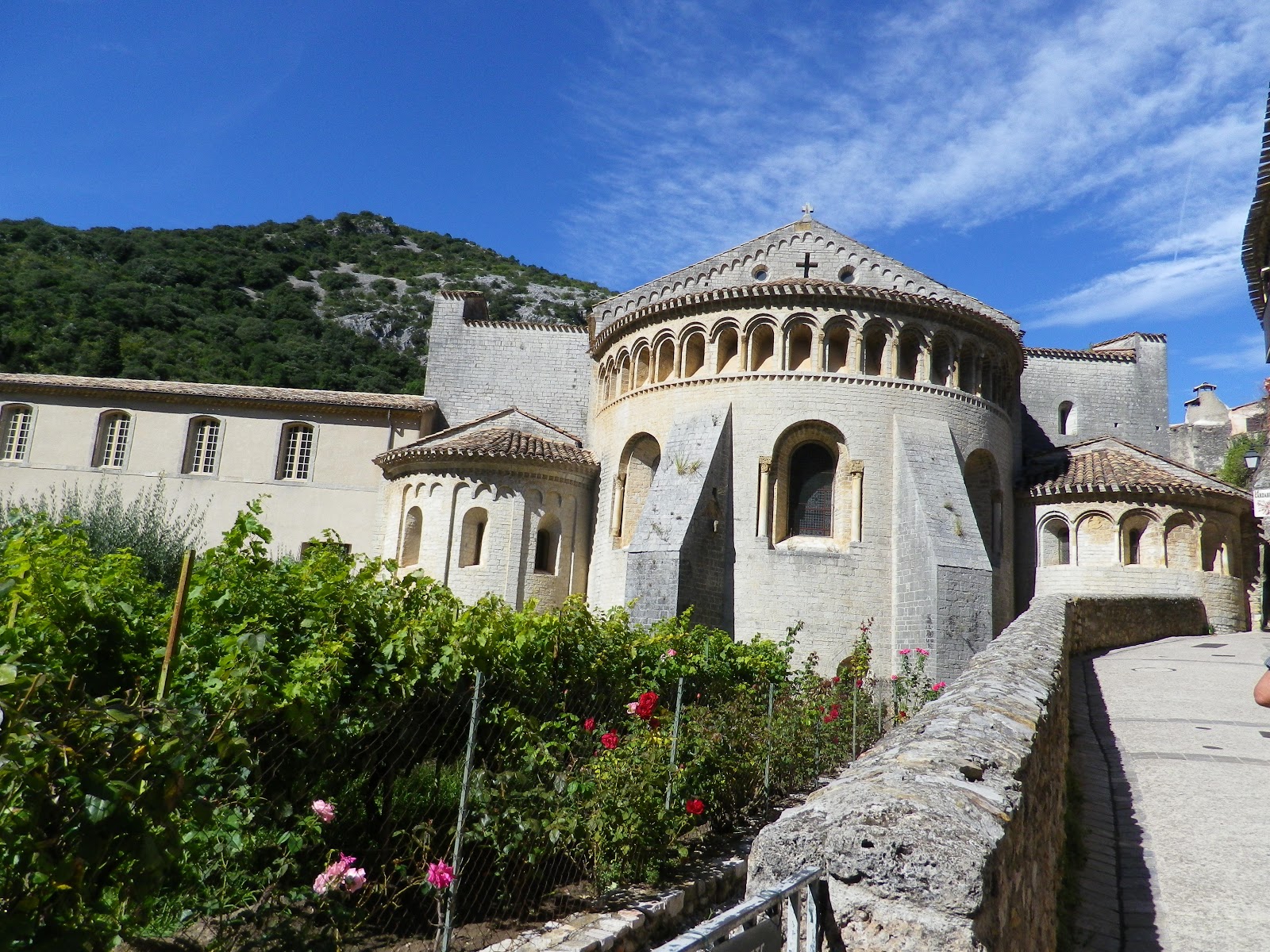 PELERINAGE L'Abbaye de Gellone à SaintGuilhemledésert 1/2