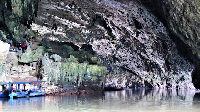 puong cave ba be national park vietnam