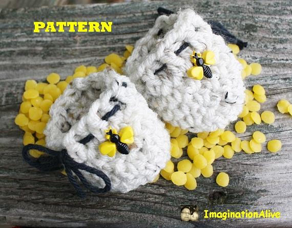 123imaginationalive Free Bumble Bee 18 Doll Shoe Pattern