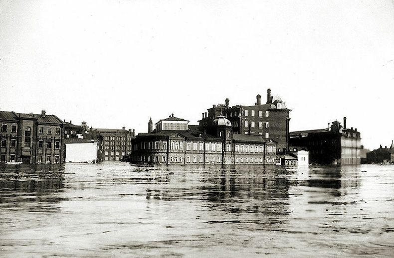 The Biggest Moscow Flood of 1908 ~ vintage everyday