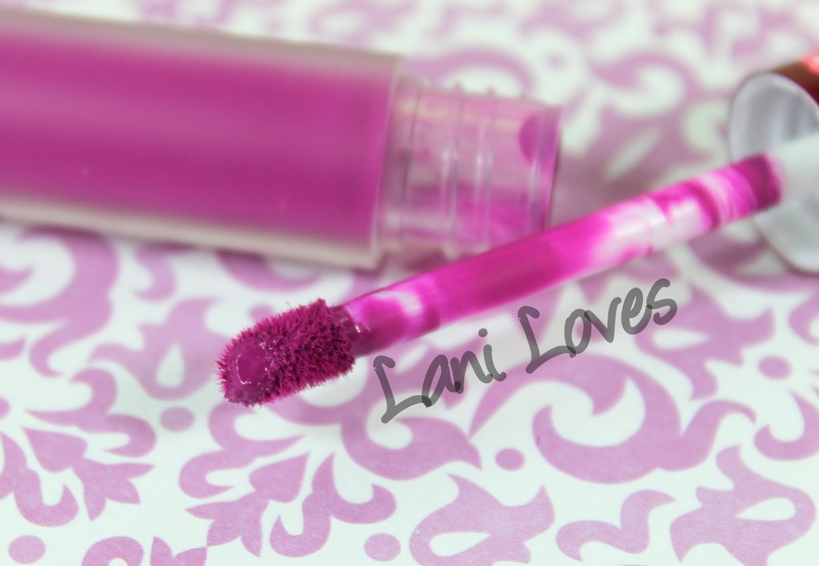 Lime Crime Velvetine - Utopia Swatches & Review