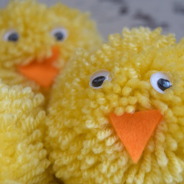 Easter crafts for kids, yarn pom pom Easter chicks wool bobble pompoms