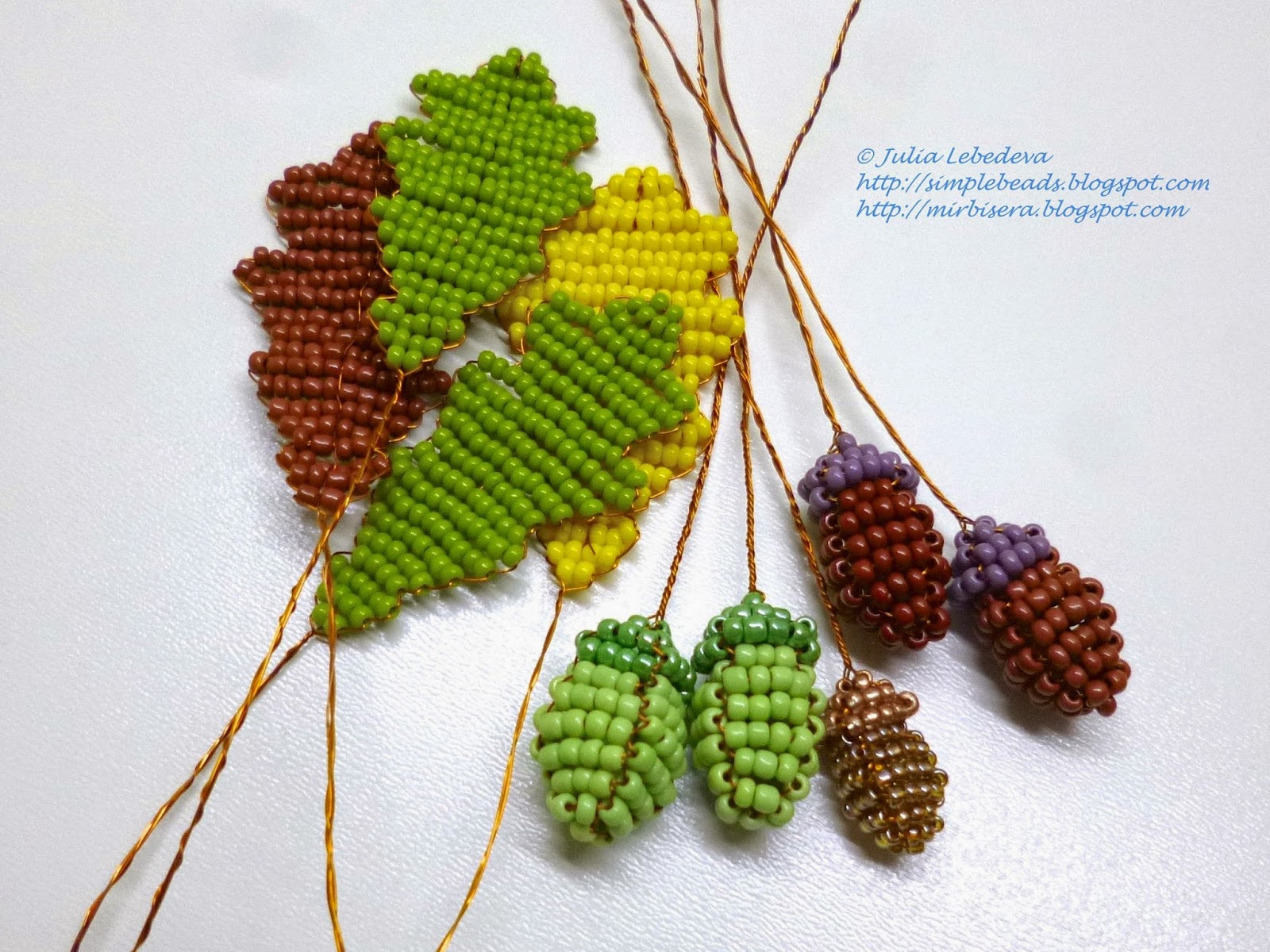 Beading for the very beginners Oak twig with acorns
