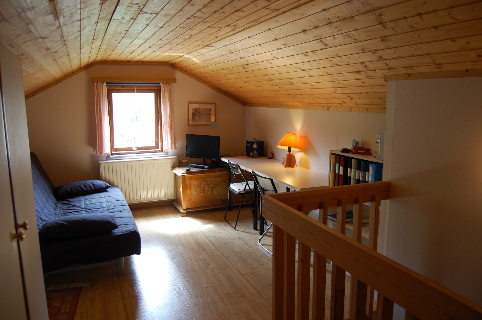 Small cozy Finished attic | Attic remodel, Attic ...