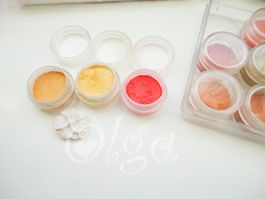 como-colorear-fimo-con-sombra-de-ojos-how-to-colour-polymer-clay-eye-shadow