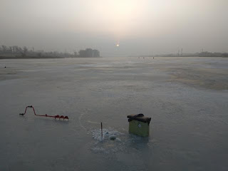 Зимння рыбалка в туман