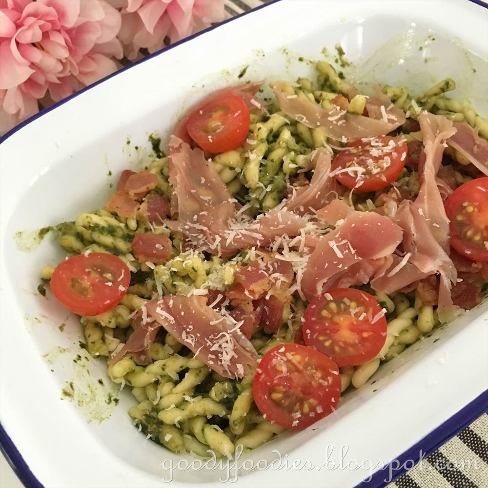 GoodyFoodies Recipe Fusilletti with Pesto, Parma Ham and Cherry Tomatoes