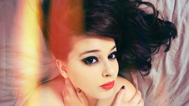 Fantasy world of Girls Wallpaper