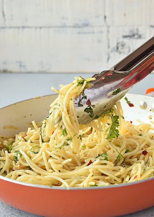 Delicious Spaghetti Aglio e Olio 