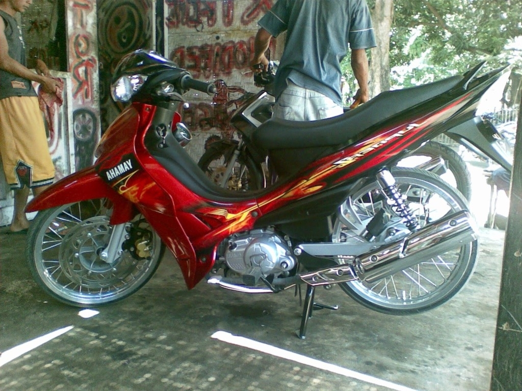 Download Kumpulan 98 Modifikasi Sepeda Motor Jupiter Z Tahun 2009