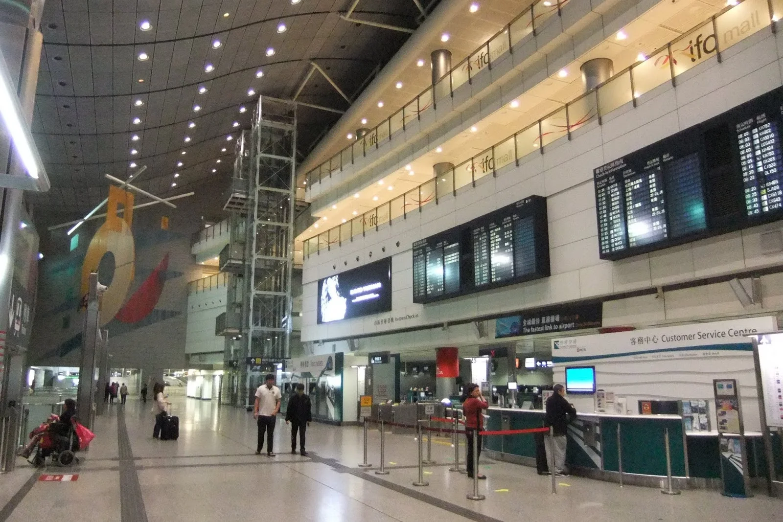 hongkong-airport-express-hongkongstation　香港エアポートエクスプレス香港駅