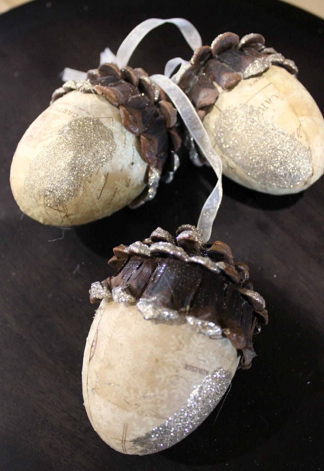 At Rivercrest Cottage: Acorn Ornaments You Can DIY