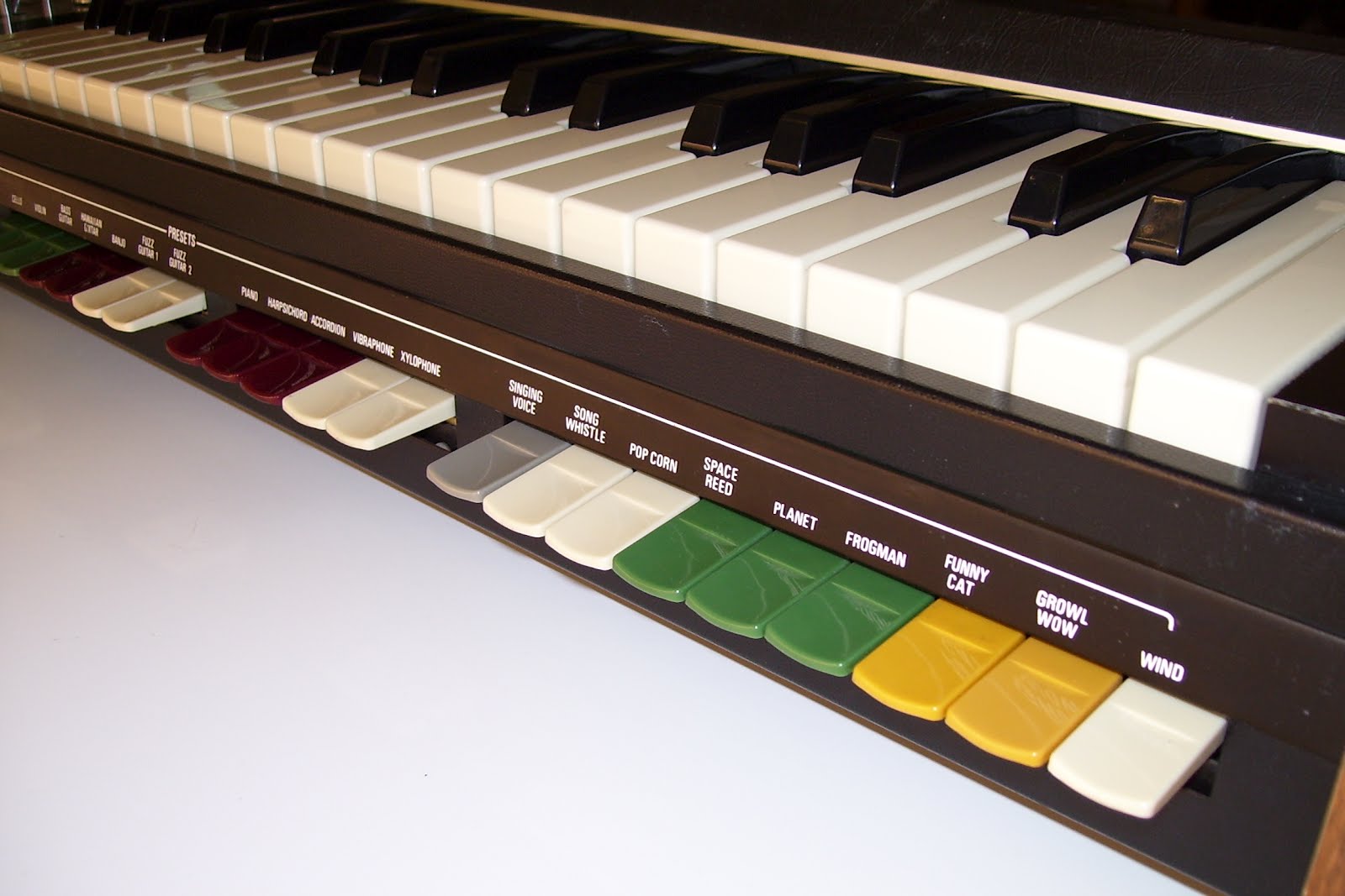 MATRIXSYNTH 1973 Roland Analog Preset Synthesizer SH2000 SN 526535