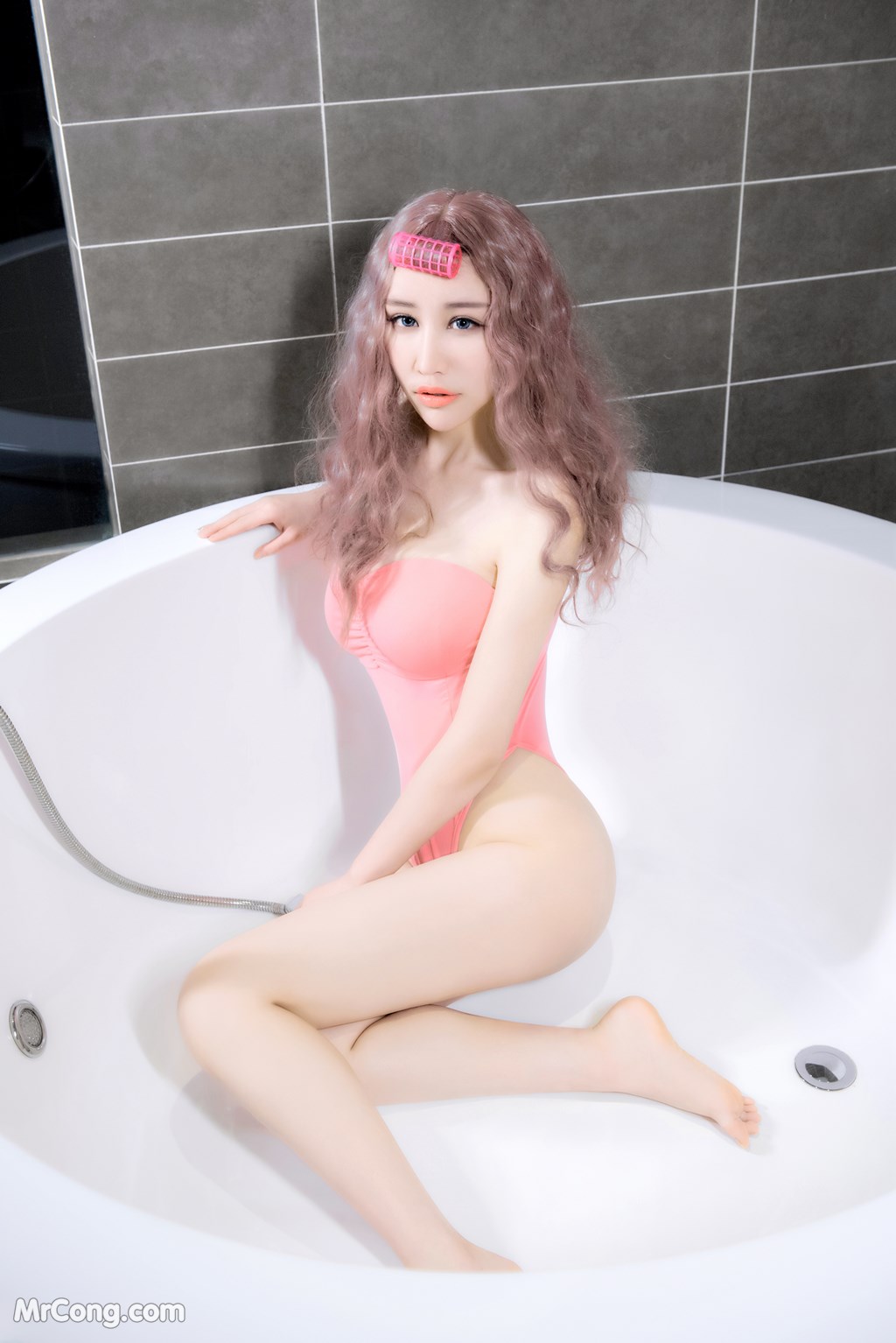 SLADY 2017-05-25 No.005: Model Mei Xin (美 昕) (51 photos)