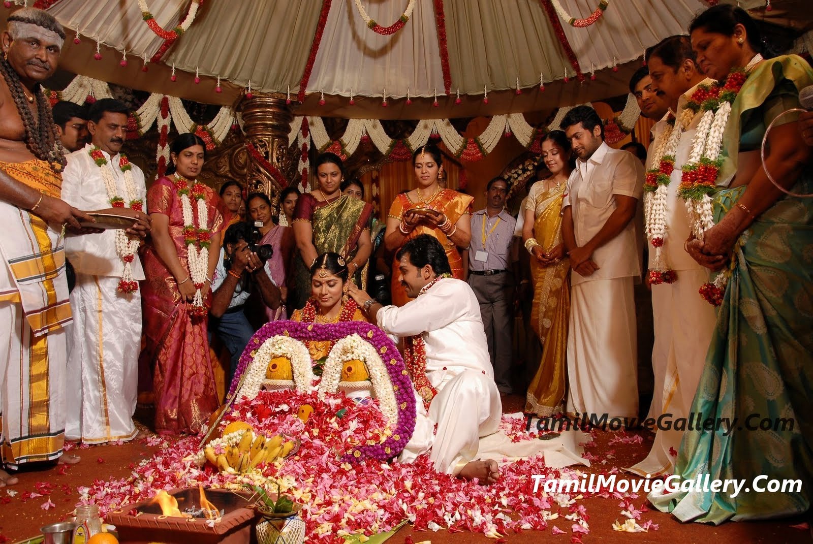 Tamil Actor Karthi Ranjani Wedding Photos Actor Karthik Wedding Album