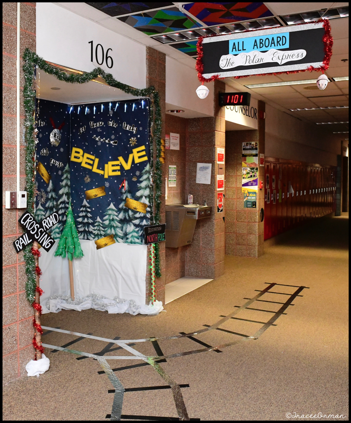 Mrs Orman S Classroom Holiday Door Decorating