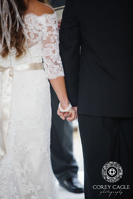 bride and groom | Corey Cagle Photography