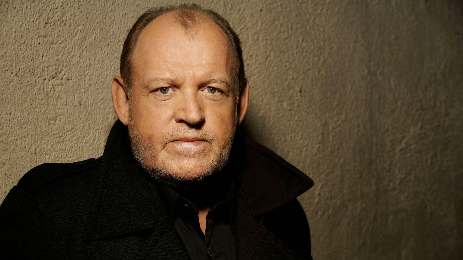 Maybe it's just me... Legendary Singer Joe Cocker has Died