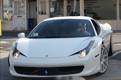 [Image: Justin-Bieber-Ferrari-458+white+on+white.jpg]