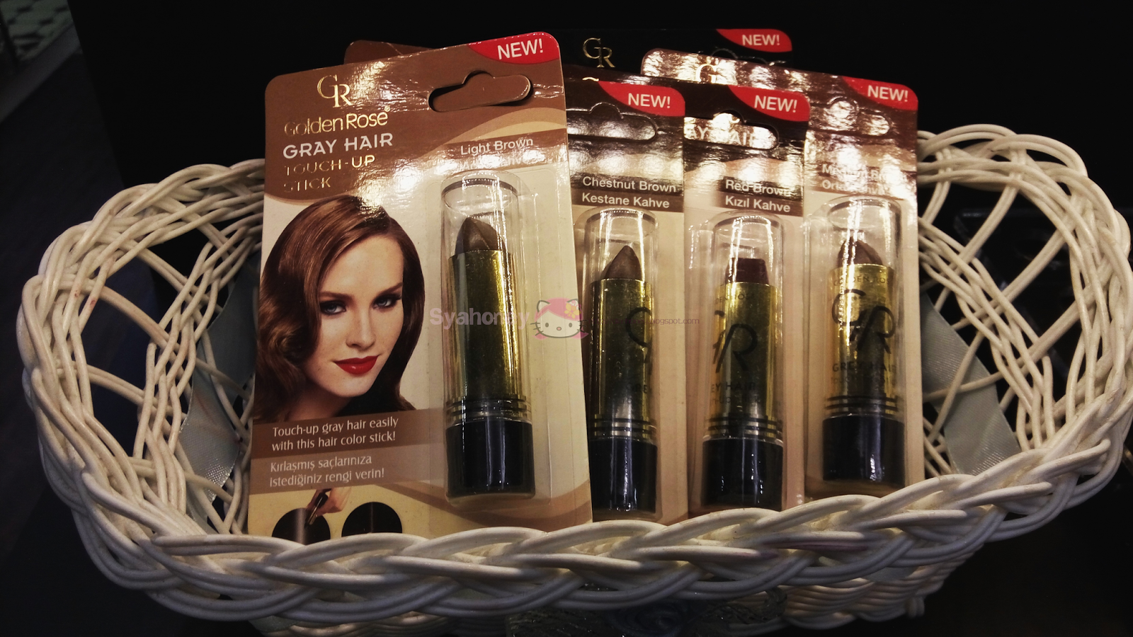 Primadona Hello Kitty The Hello Kitty Bride Says Golden Rose