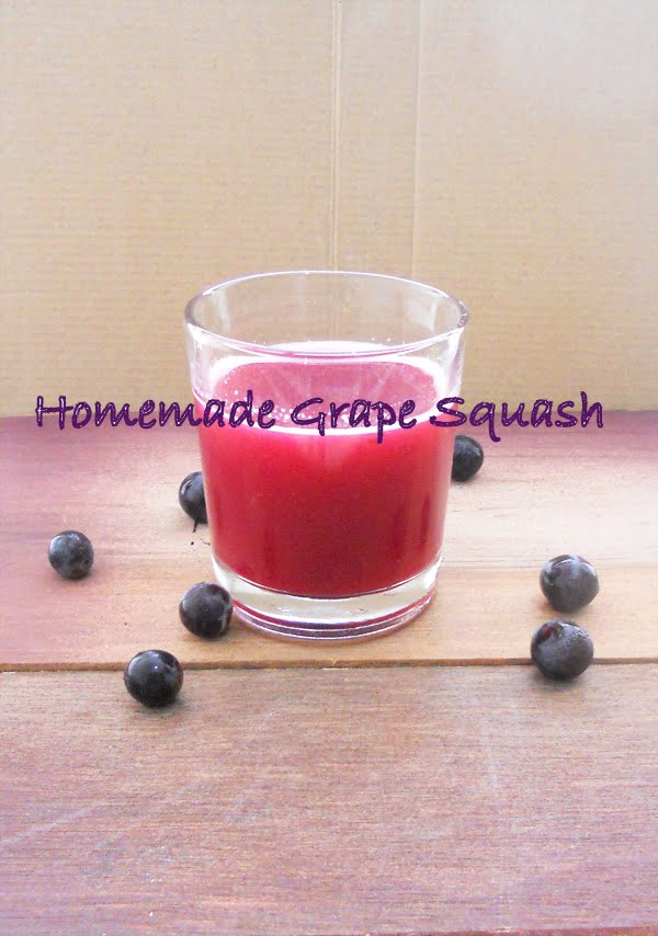 Homemade Grape Squash/Grape Juice Recipe.