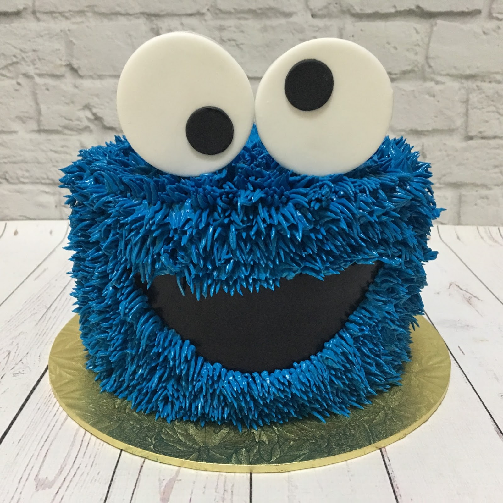 Crissa's Cake Corner! Cookie Monster Smash Cake