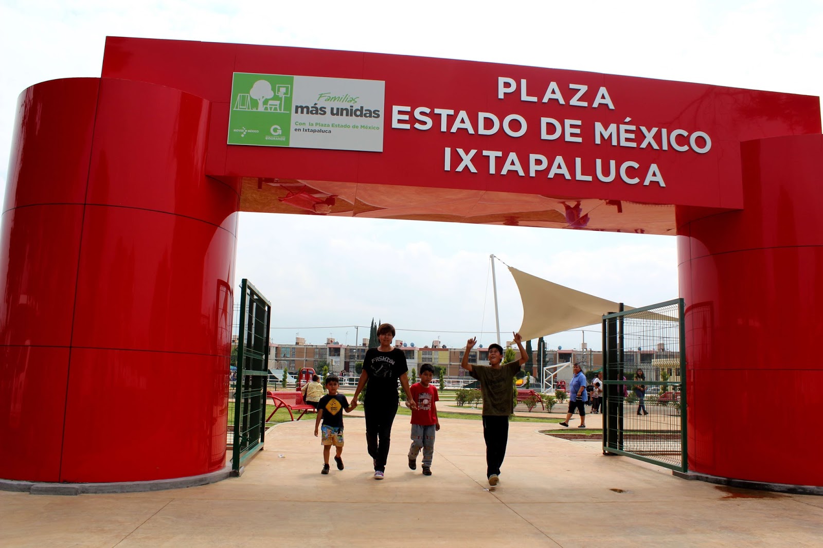 Inauguran la Plaza Estado de México