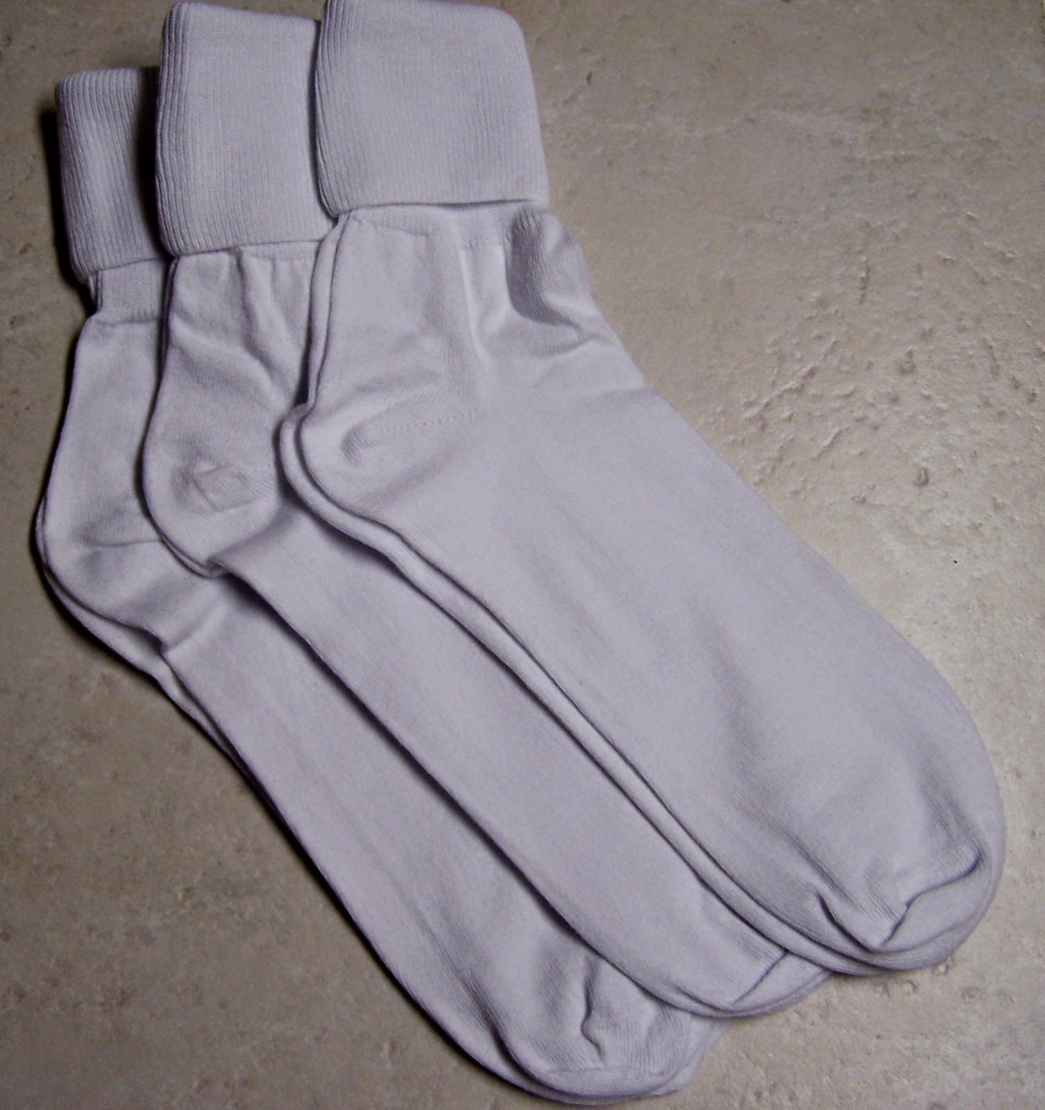 WhatRinaLoves Wearever Socks Review + Giveaway