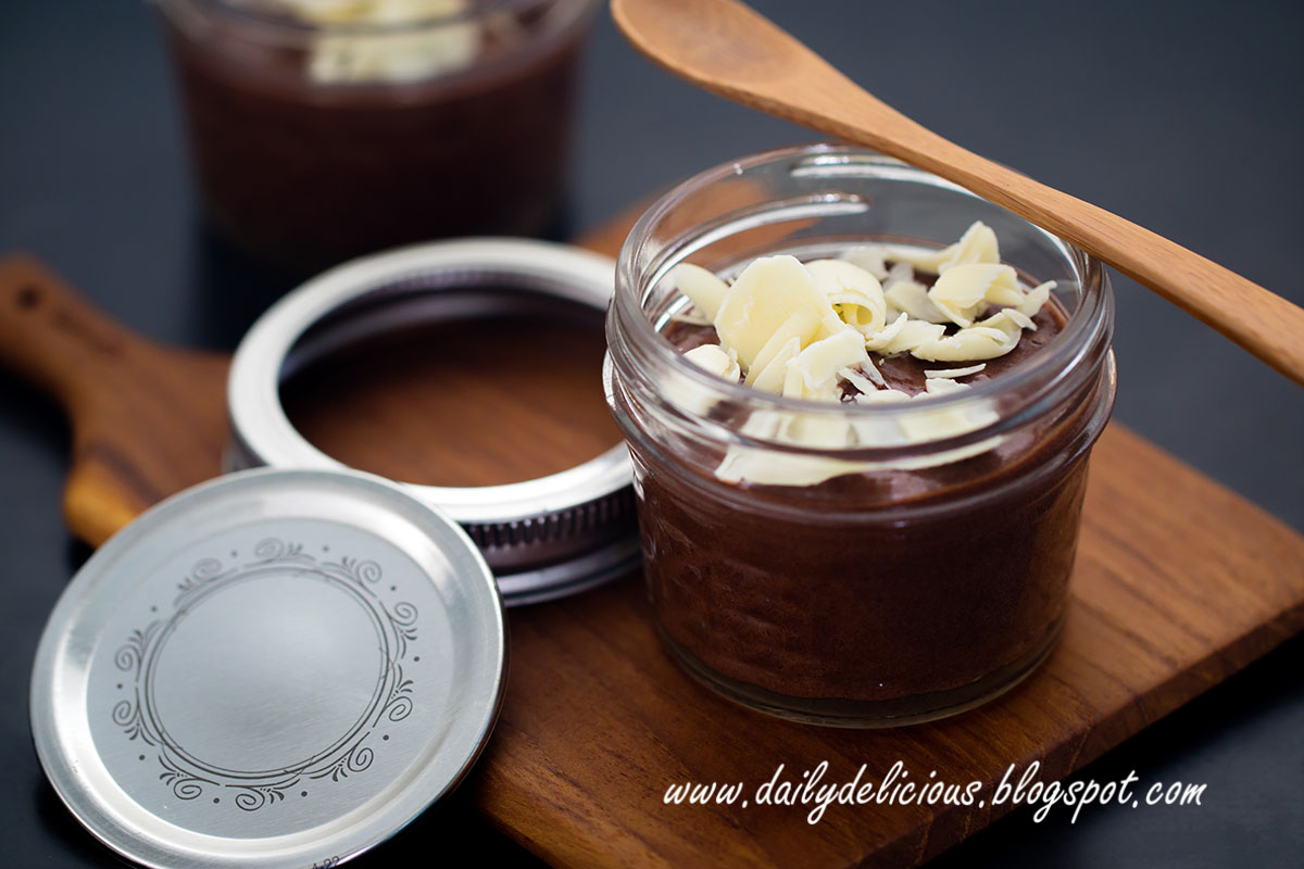 dailydelicious Chocolate mousse Easy, speedy chocolate mousse.
