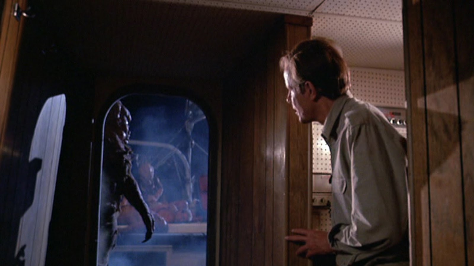 включи живая 3. включи живая 3. Android alive. включи живая 3. смартфоны из мультфильмов.