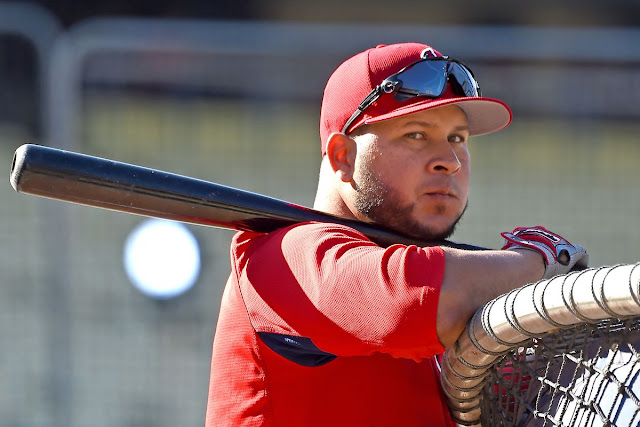 Jhonny Peralta firma contrato de ligas menores con Boston