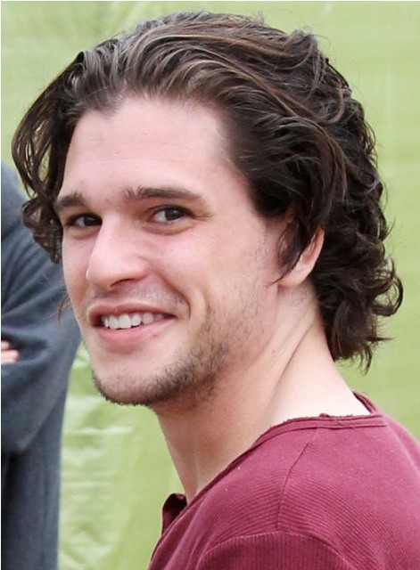 Kit Harington Hairstyles and Curly Hair Pictures - Mane Inspiration!