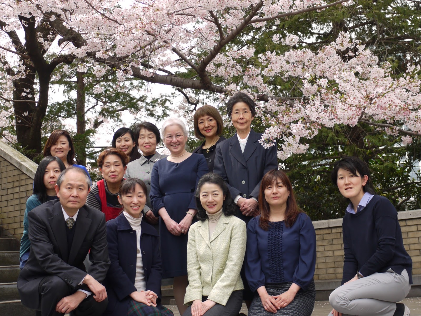 英語科・保育科の日々 平成28年度 教職員紹介