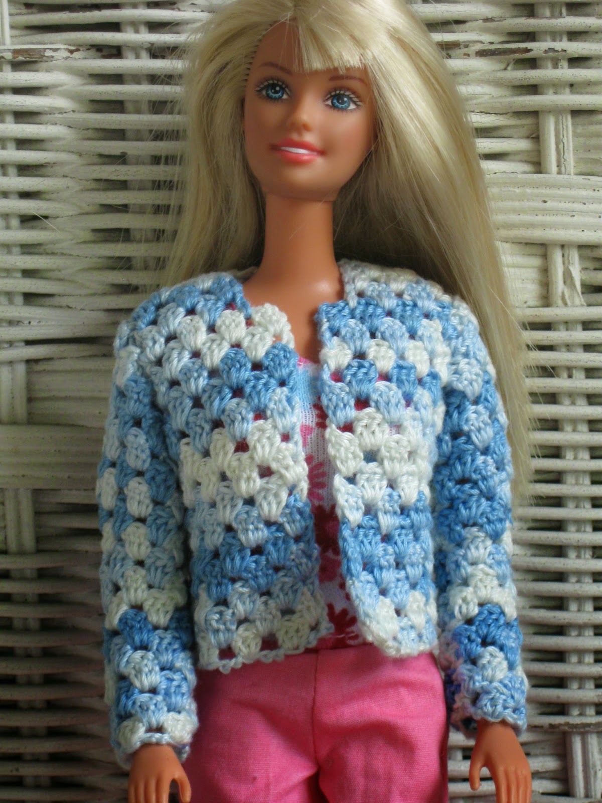 Haven Cottage Crafts: V-Stitch Cardigan for Barbie