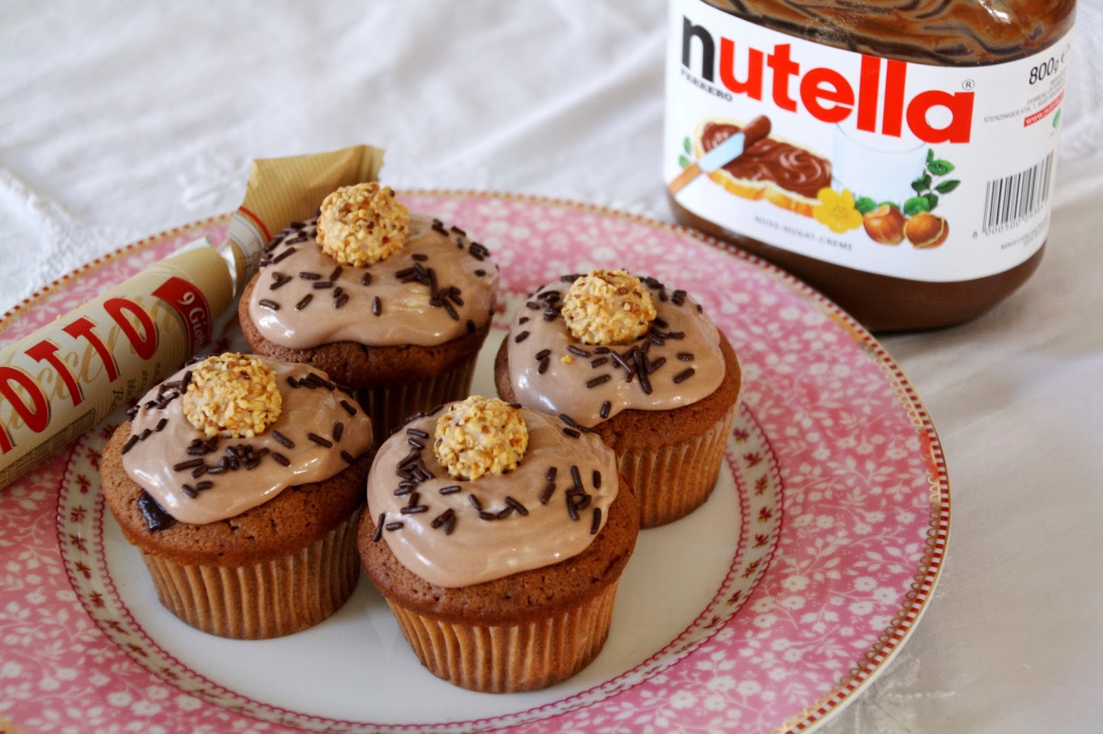 _Nutella-Giotto-Cupcakes | creative bakery