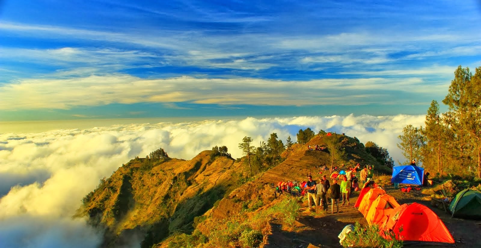 Gunung Kerinci (basecamp para pendaki)