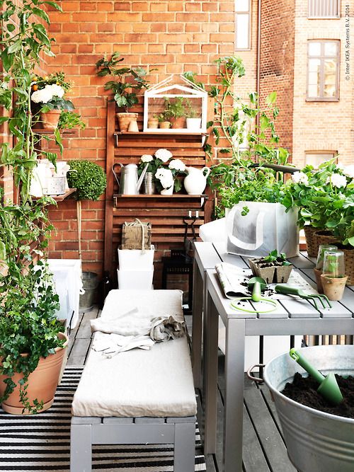 Interior relooking: come arredare un balcone stretto e lungo Arredata disegno terrazza