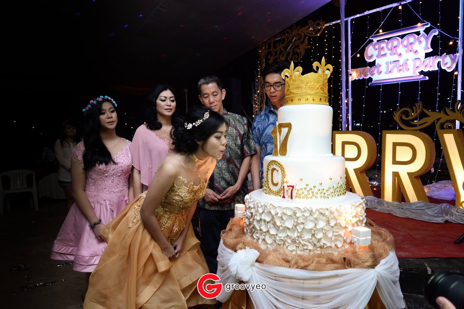 Groovy Event Organizer Cerry Sweet 17th Birthday Party groovy-event-organizer-cerry-sweet-17th-birthday-party