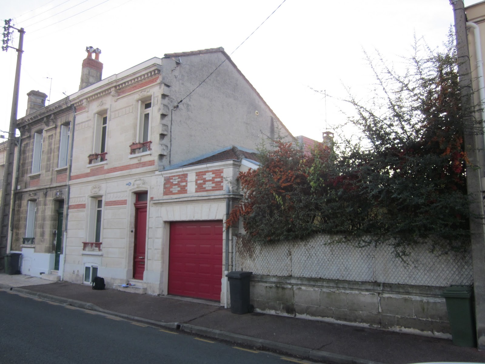 Surelevation Pierre Et Rehabilitation Maison Ville Au Bouscat