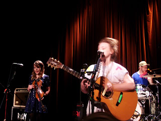 15.11.2012 Bochum - Bahnhof Langendreer: Wallis Bird