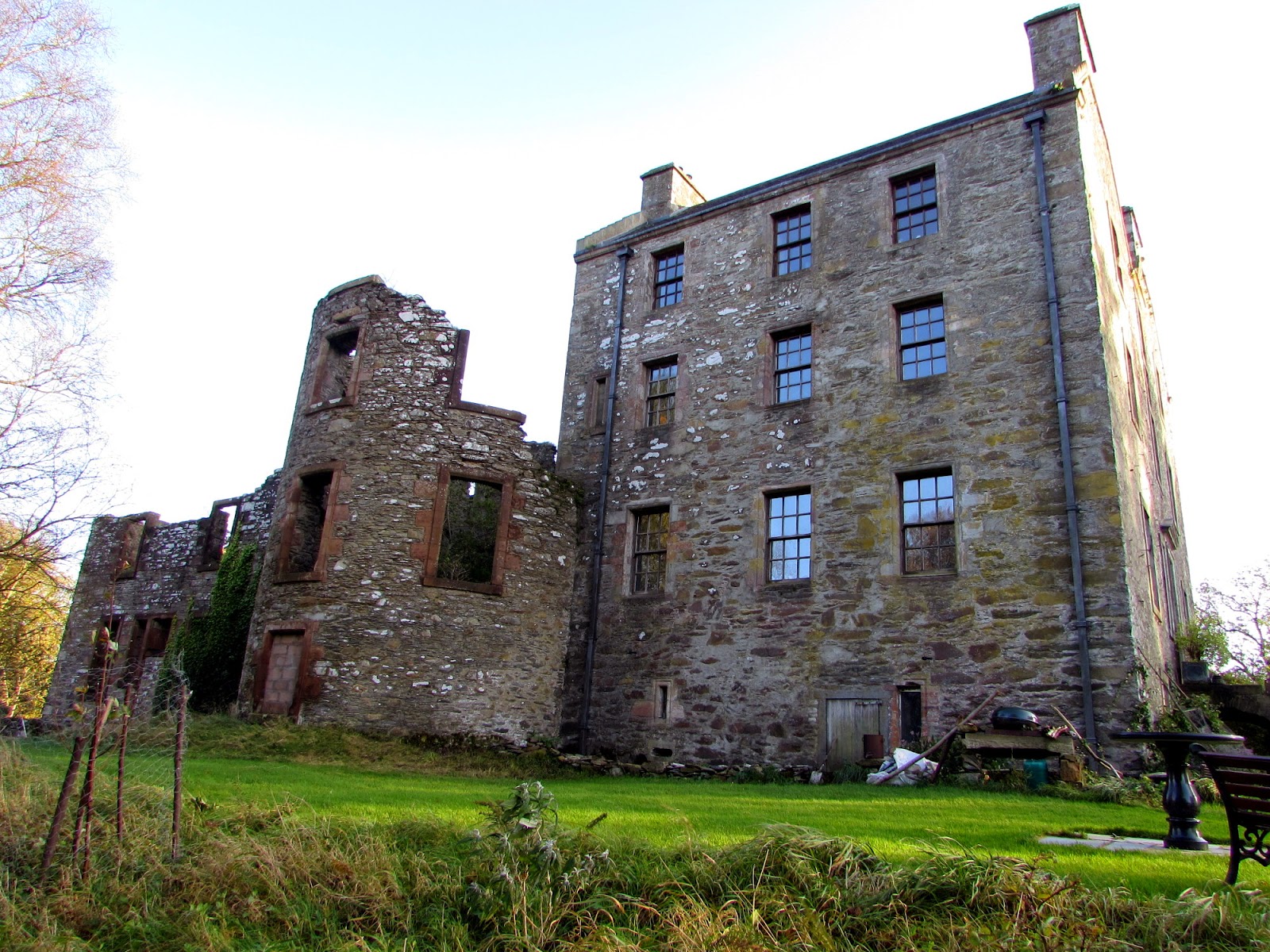 The Glebe Blog A visit to Ravenstone Castle, Wigtownshire