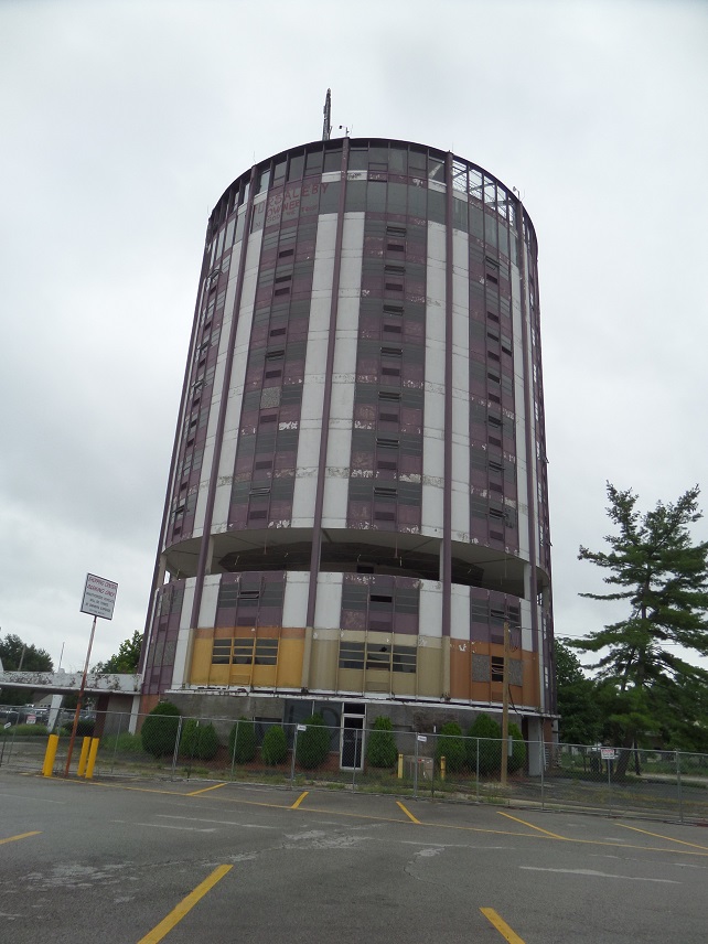 Kentucky Travels Gabe's Tower in Owensboro Kentucky