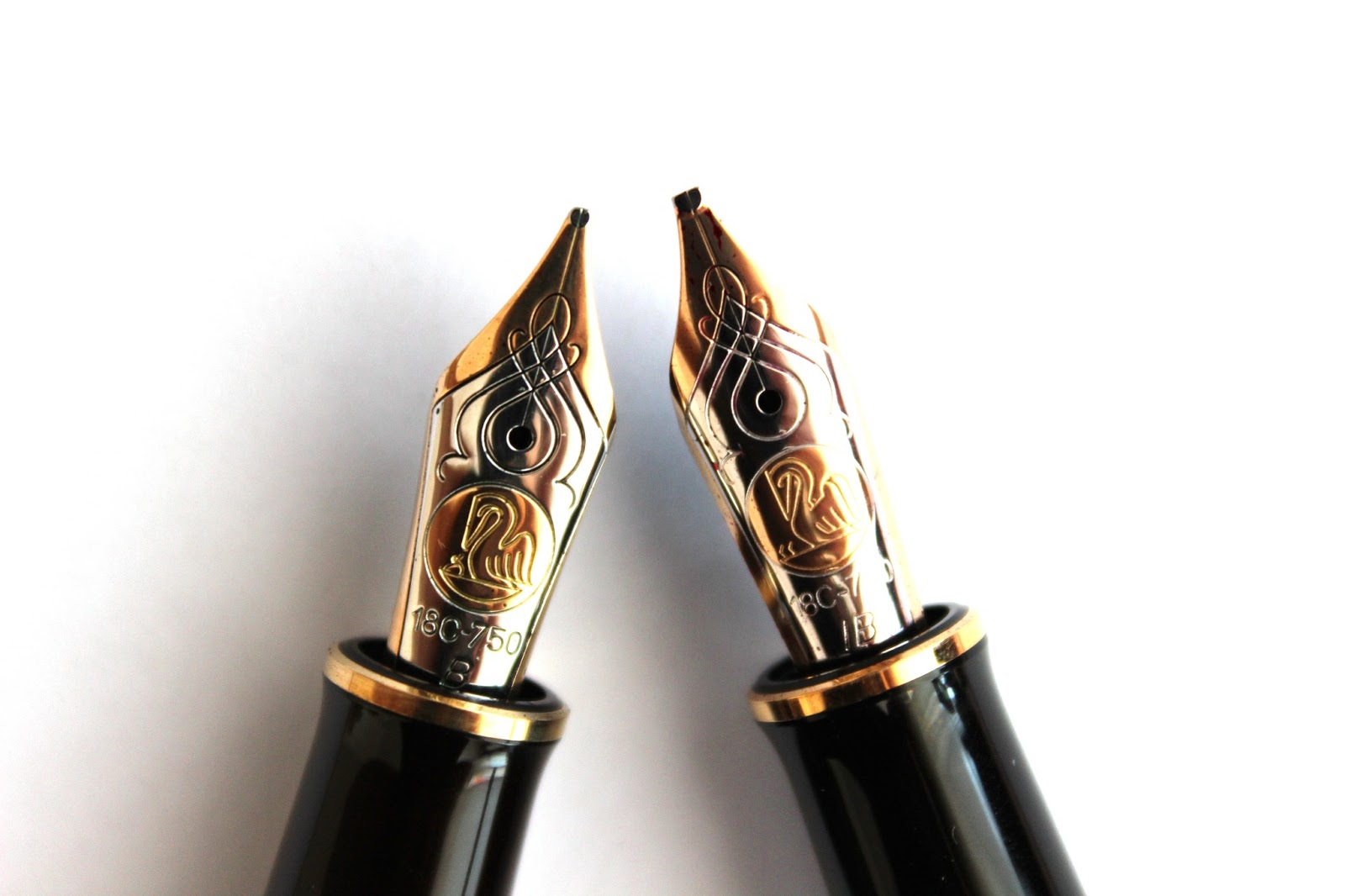 pelikan m800 italic broad fountain pen