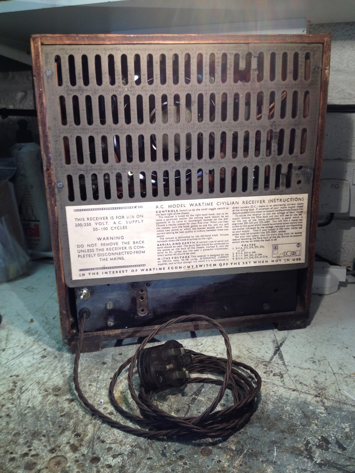 Radio Recycling Wartime Civilian Receiver Part 5 Finishing touches