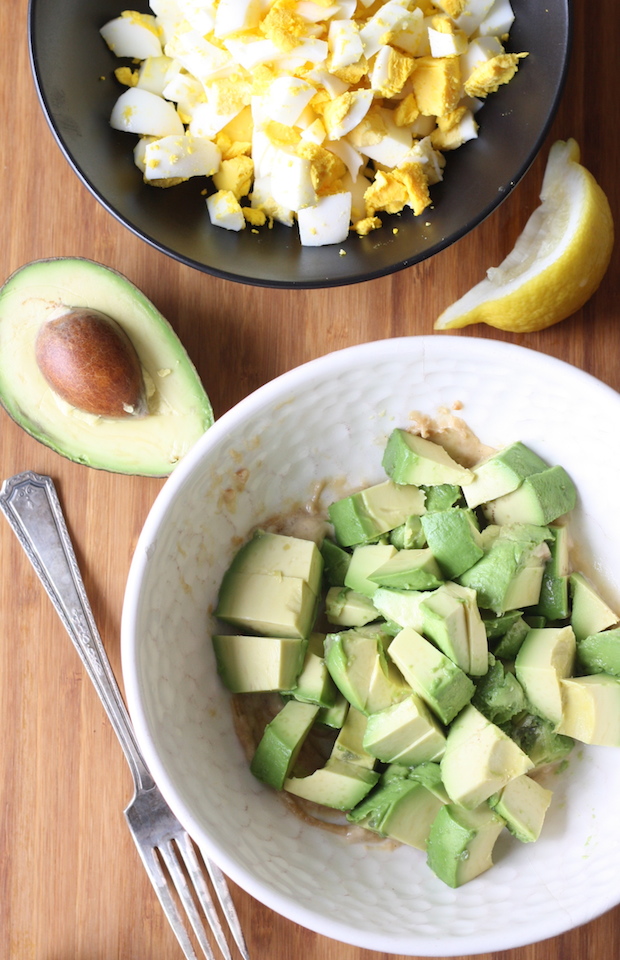 Miso Avocado Egg Salad recipe by SeasonWithSpice.com