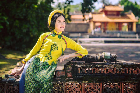 Gặp lại nữ sinh áo dài nổi tiếng nhất xứ Huế tại Hoa hậu Việt Nam 2016 - Ảnh 13 Gap lai nu sinh ao dai noi tieng nhat xu Hue tai Hoa hau Viet Nam 2016 - Anh 13