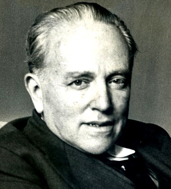 Raúl Porras Barrenechea Imagen de Raúl Porras Barrenechea en grises